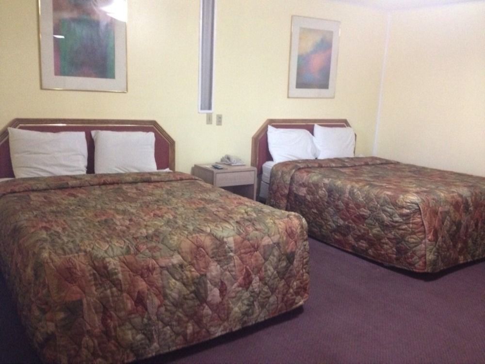 Travel Motel Ратон Экстерьер фото